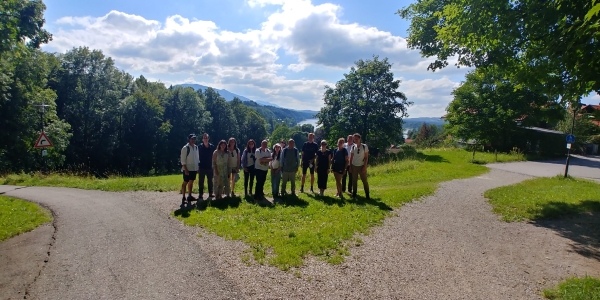 Gruppenbild_panorama_klein